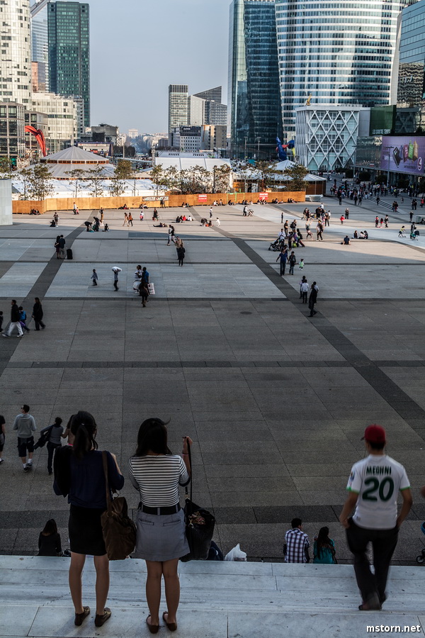 2012-03-24 18-44-56_smx.JPG